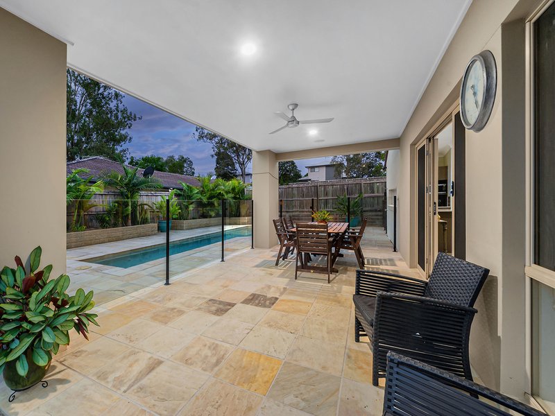 Photo - 37 Darien Street, Bridgeman Downs QLD 4035 - Image 16