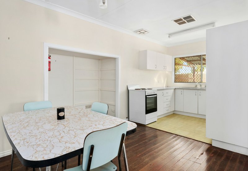 Photo - 37 Dart Street, South Kalgoorlie WA 6430 - Image 5