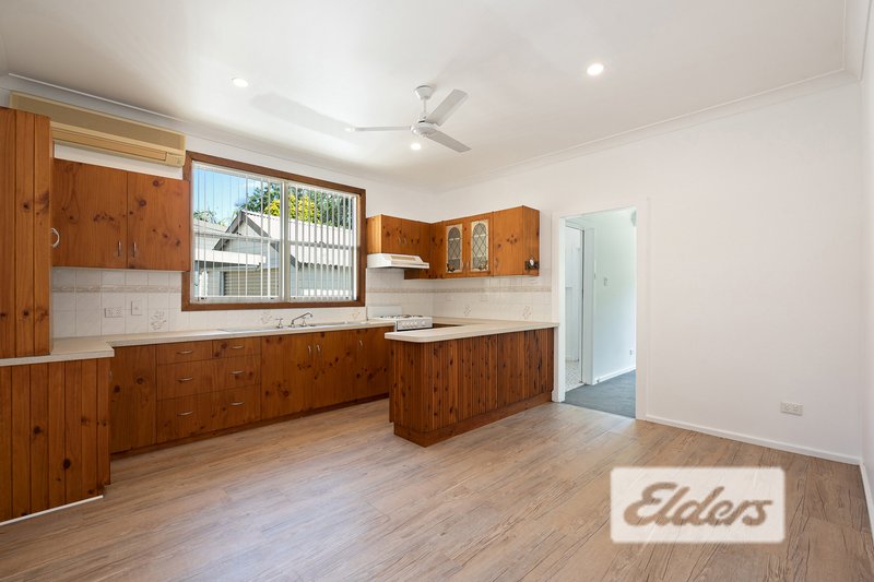 Photo - 37 Delauret Square, Waratah West NSW 2298 - Image 5