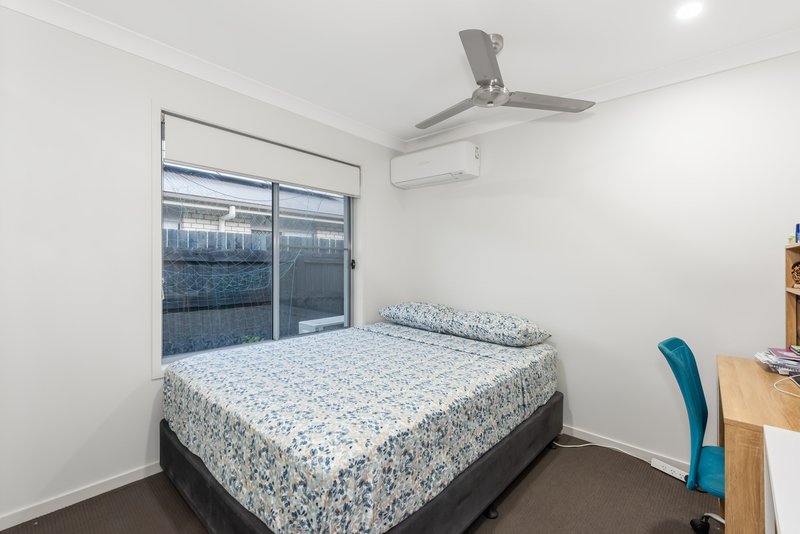 Photo - 37 Denham Circuit, Willow Vale QLD 4209 - Image 11
