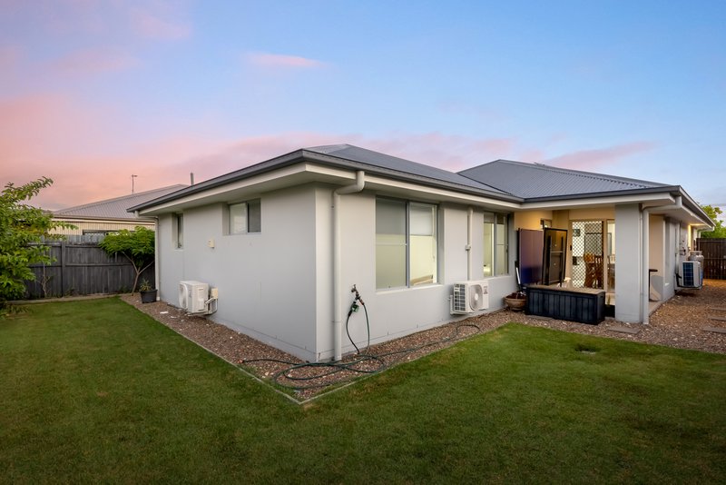 Photo - 37 Denham Circuit, Willow Vale QLD 4209 - Image 15