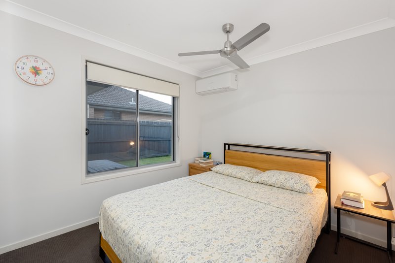 Photo - 37 Denham Circuit, Willow Vale QLD 4209 - Image 10