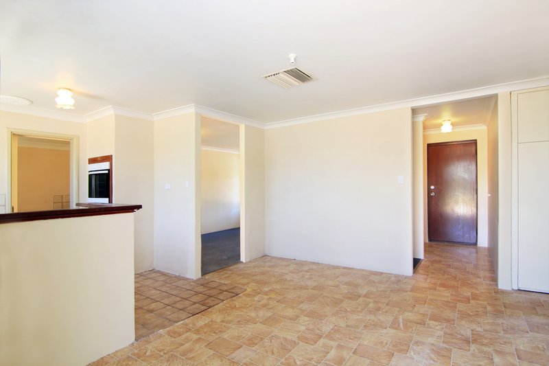 Photo - 37 Devonshire Street, Morley WA 6062 - Image 7