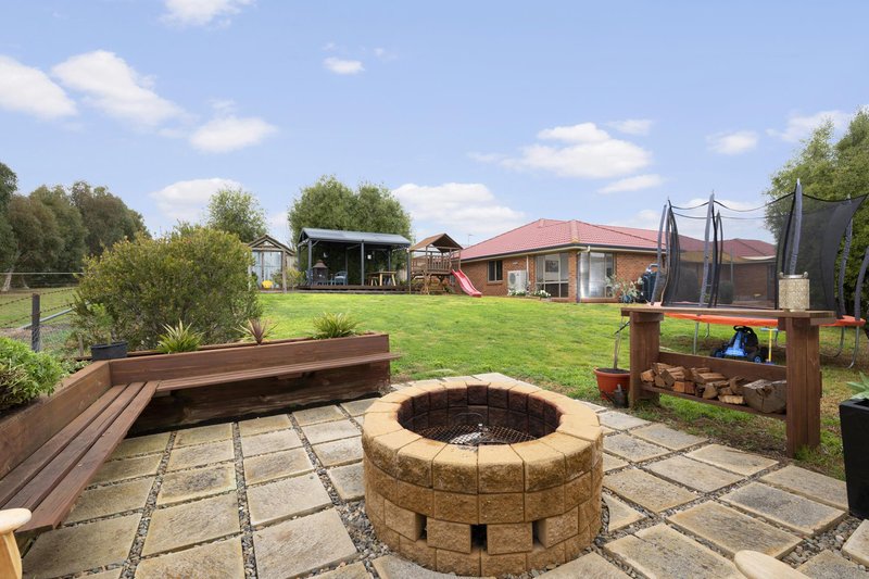 Photo - 37 Discovery Drive, Yass NSW 2582 - Image 17