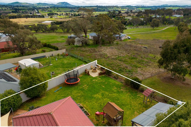 Photo - 37 Discovery Drive, Yass NSW 2582 - Image 19