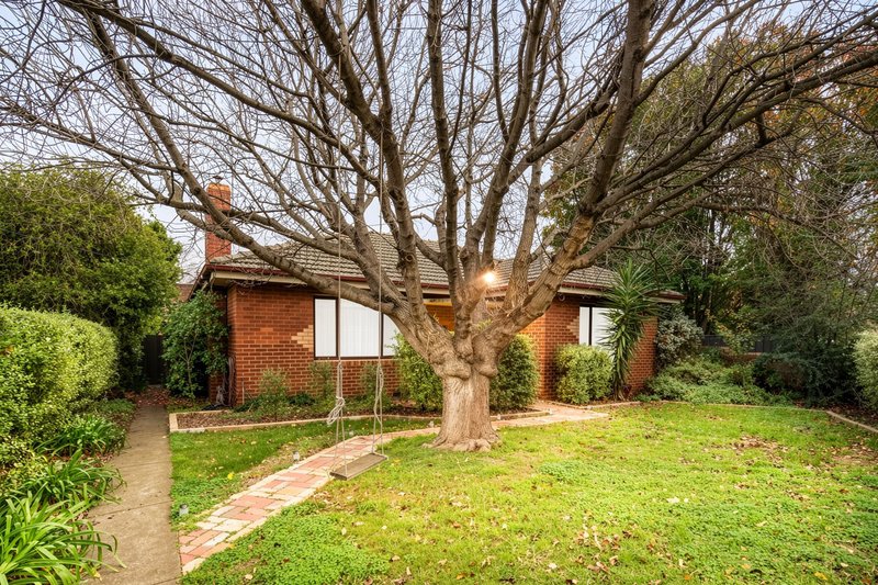 Photo - 37 Duncans Road, Werribee VIC 3030 - Image 2