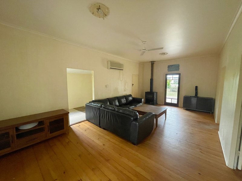 Photo - 37 Eaglesfield St , Beaudesert QLD 4285 - Image 9