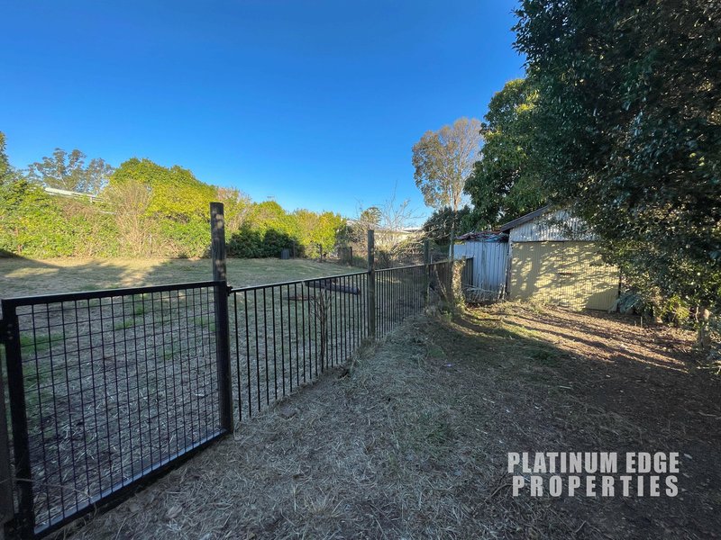 Photo - 37 Eaglesfield St , Beaudesert QLD 4285 - Image 13