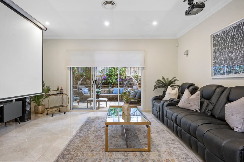 37 Edgewater Drive, Bella Vista NSW 2153