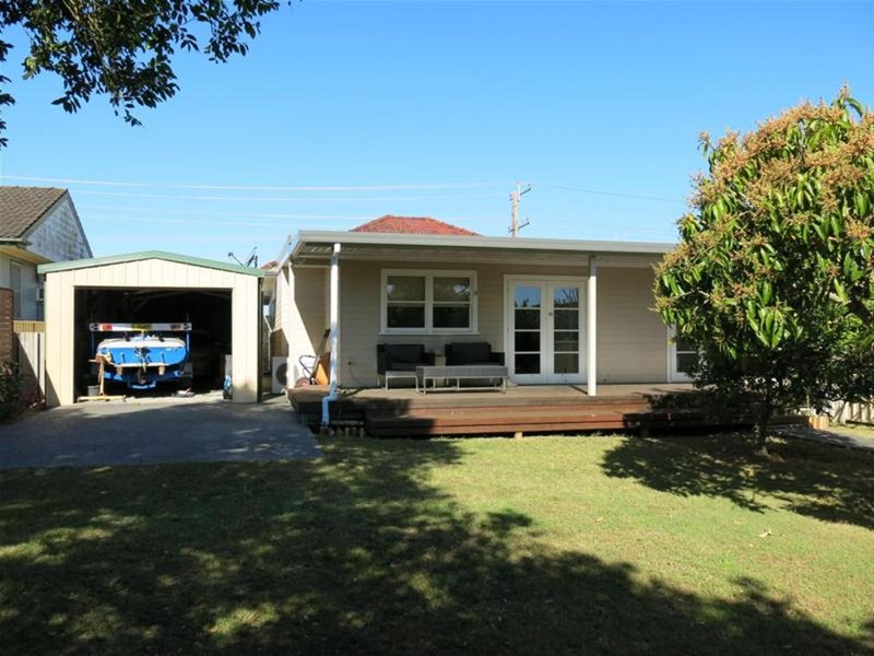 Photo - 37 Edinburgh Drive, Taree NSW 2430 - Image 17