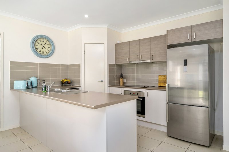 Photo - 37 Elizabeth Road, Griffin QLD 4503 - Image 4