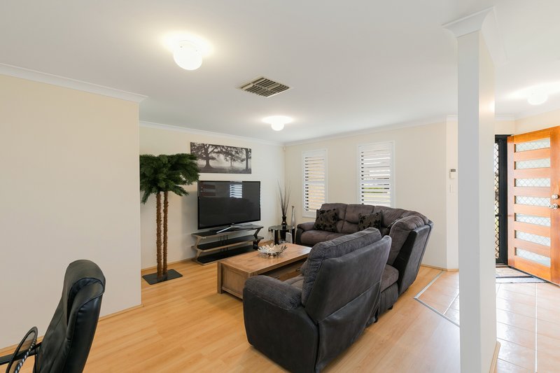 Photo - 37 Ellington Terrace, Port Kennedy WA 6172 - Image 3