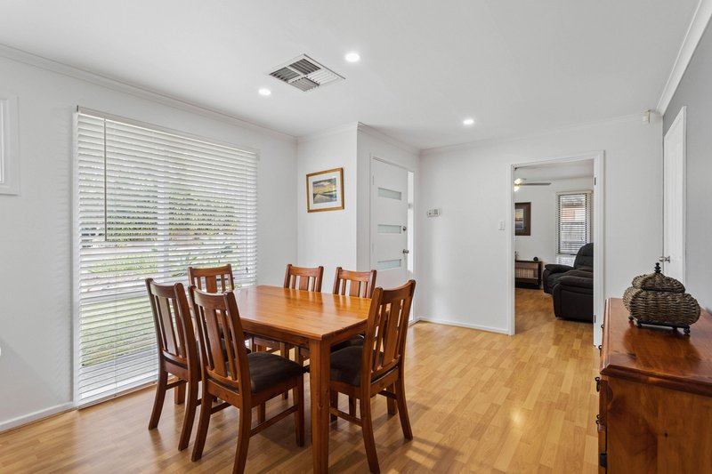 Photo - 37 Ellis Avenue, Morphett Vale SA 5162 - Image 3