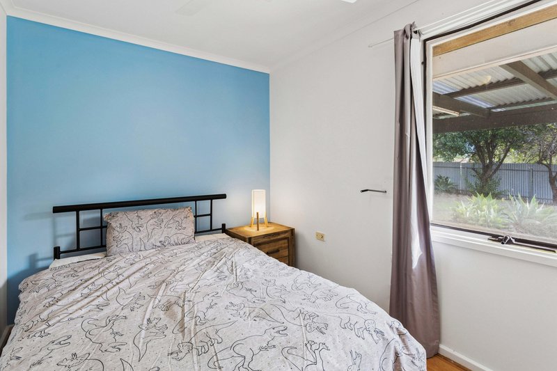 Photo - 37 Ellis Avenue, Morphett Vale SA 5162 - Image 11