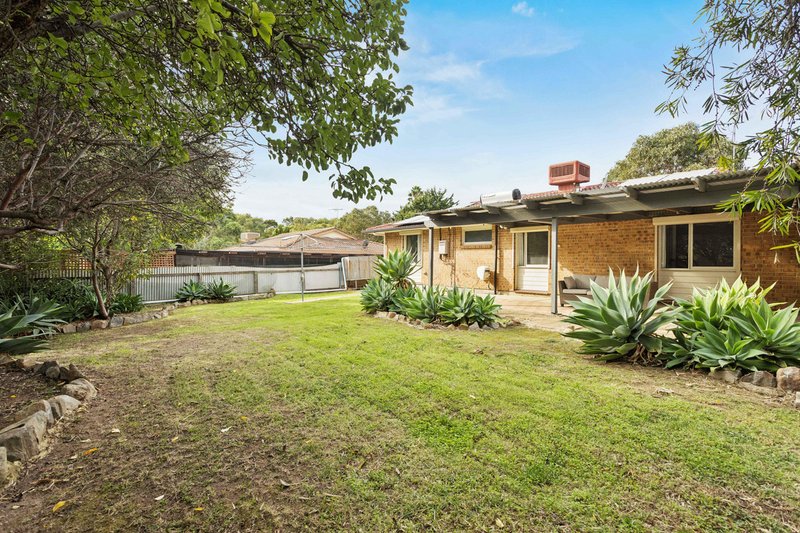 Photo - 37 Ellis Avenue, Morphett Vale SA 5162 - Image 15