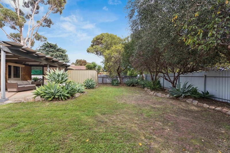Photo - 37 Ellis Avenue, Morphett Vale SA 5162 - Image 17