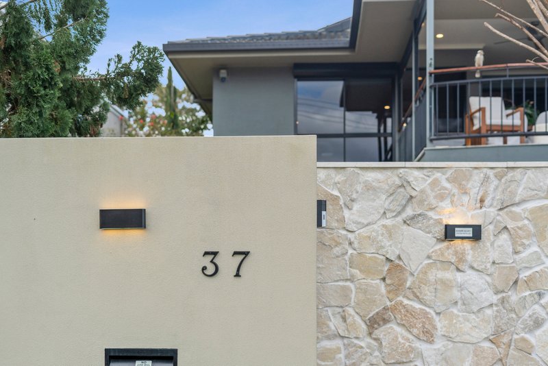 Photo - 37 Esplanade , Yeronga QLD 4104 - Image 26
