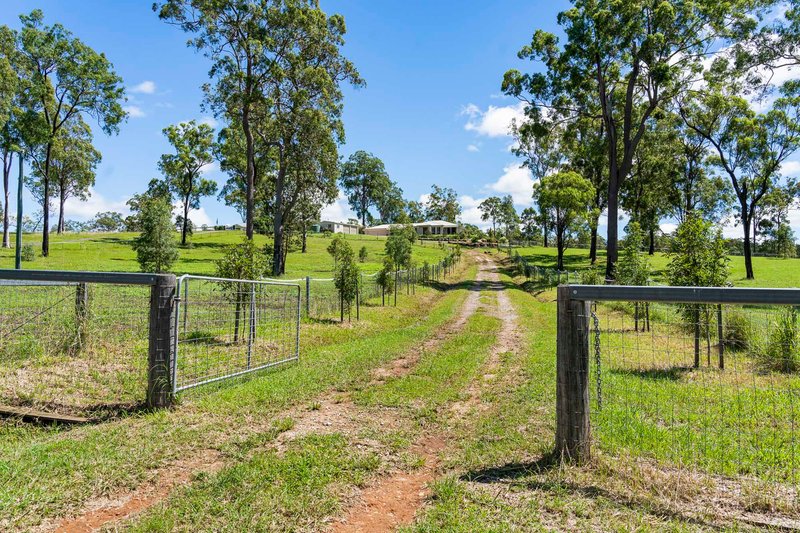 Photo - 37 Essex Court, Mount Hallen QLD 4312 - Image 25