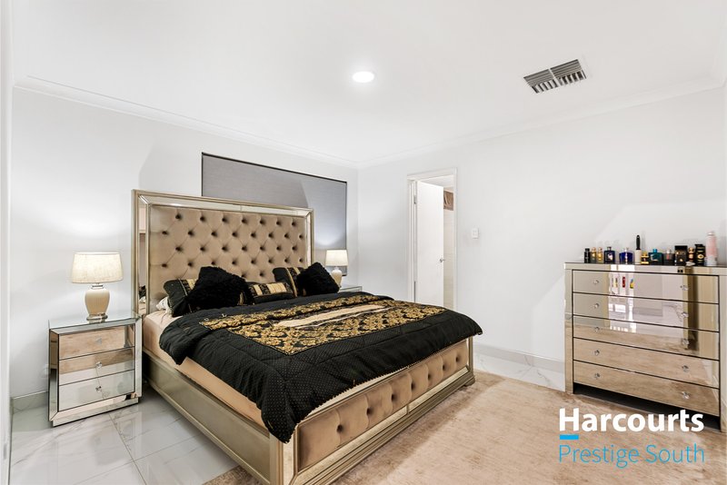 Photo - 37 Expedition Drive, Thornlie WA 6108 - Image 16