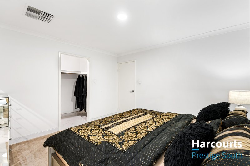 Photo - 37 Expedition Drive, Thornlie WA 6108 - Image 17
