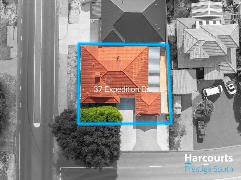 Photo - 37 Expedition Drive, Thornlie WA 6108 - Image 24