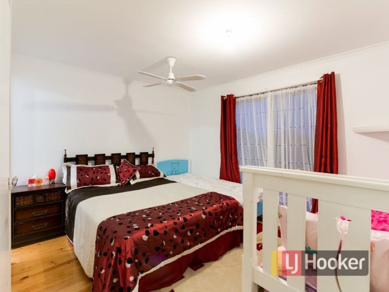 Photo - 37 Eyebright Square, Hallam VIC 3803 - Image 9