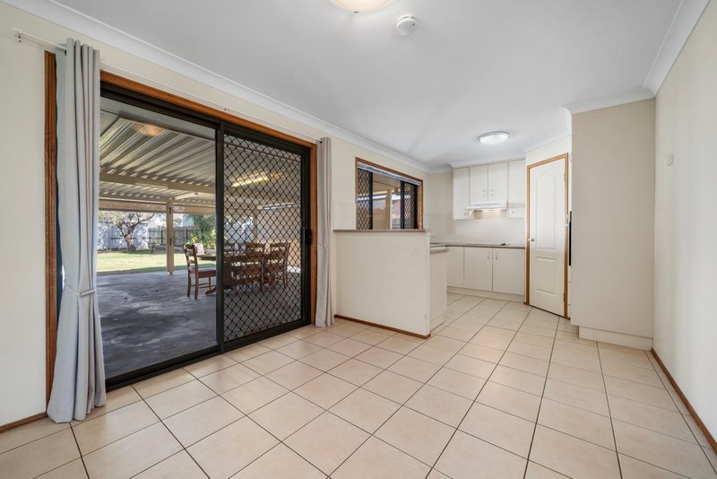 Photo - 37 Fairway Drive, Pittsworth QLD 4356 - Image 7