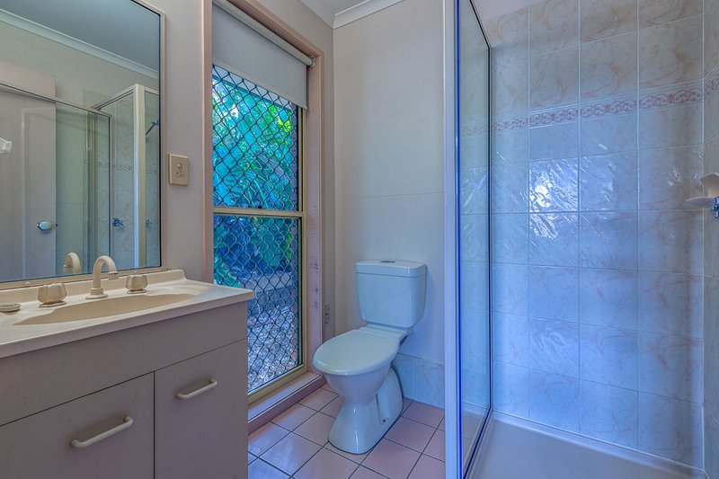 Photo - 37 Falconglen Place, Ferny Grove QLD 4055 - Image 3