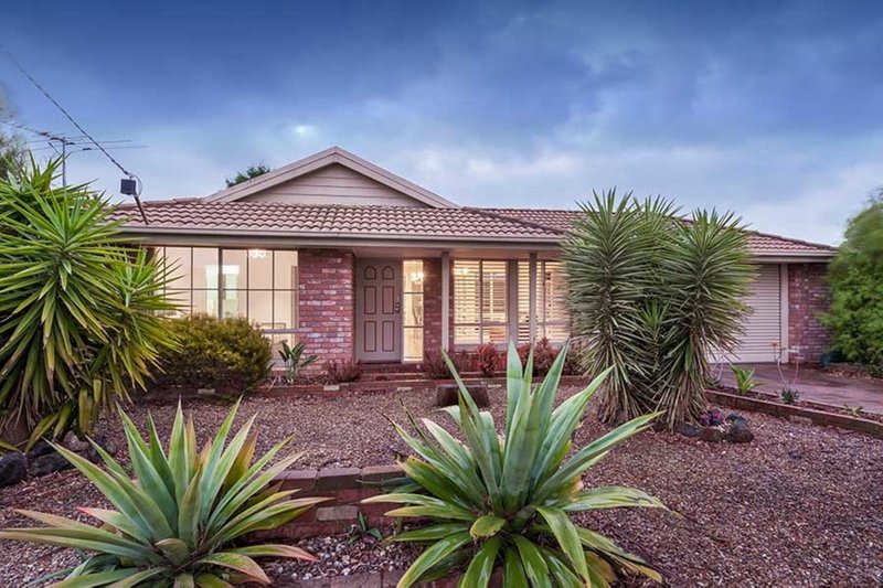 37 Farnborough Avenue, Craigieburn VIC 3064