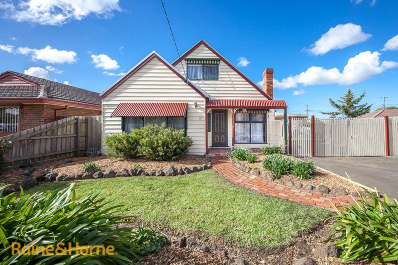 37 Flinders Street, Sunbury VIC 3429