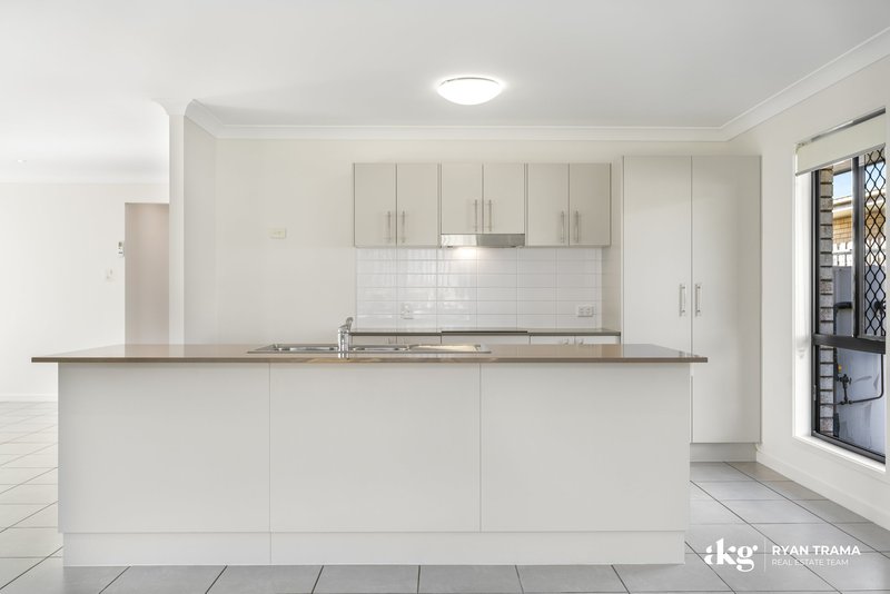 Photo - 37 Flora Terrace, Pimpama QLD 4209 - Image 5