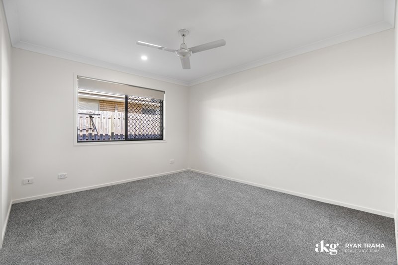 Photo - 37 Flora Terrace, Pimpama QLD 4209 - Image 11