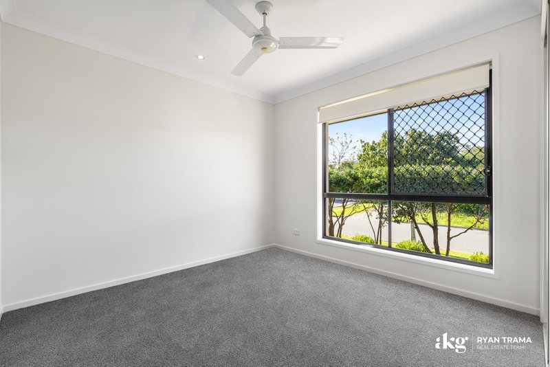 Photo - 37 Flora Terrace, Pimpama QLD 4209 - Image 13