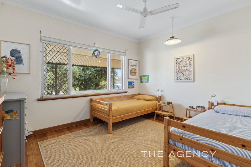 Photo - 37 Floyd Street, Trigg WA 6029 - Image 14