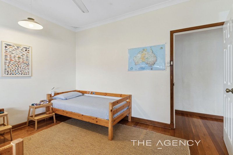 Photo - 37 Floyd Street, Trigg WA 6029 - Image 15
