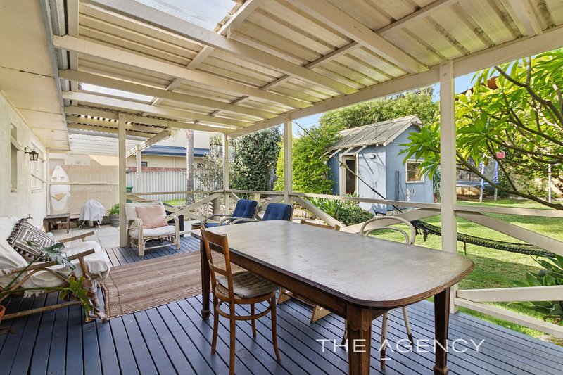 Photo - 37 Floyd Street, Trigg WA 6029 - Image 21