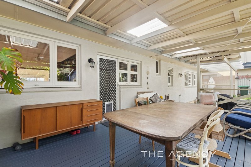 Photo - 37 Floyd Street, Trigg WA 6029 - Image 22