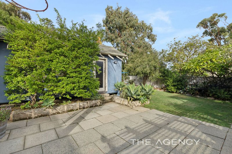 Photo - 37 Floyd Street, Trigg WA 6029 - Image 24
