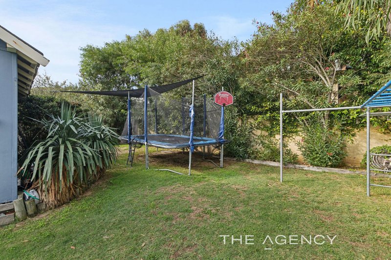 Photo - 37 Floyd Street, Trigg WA 6029 - Image 26
