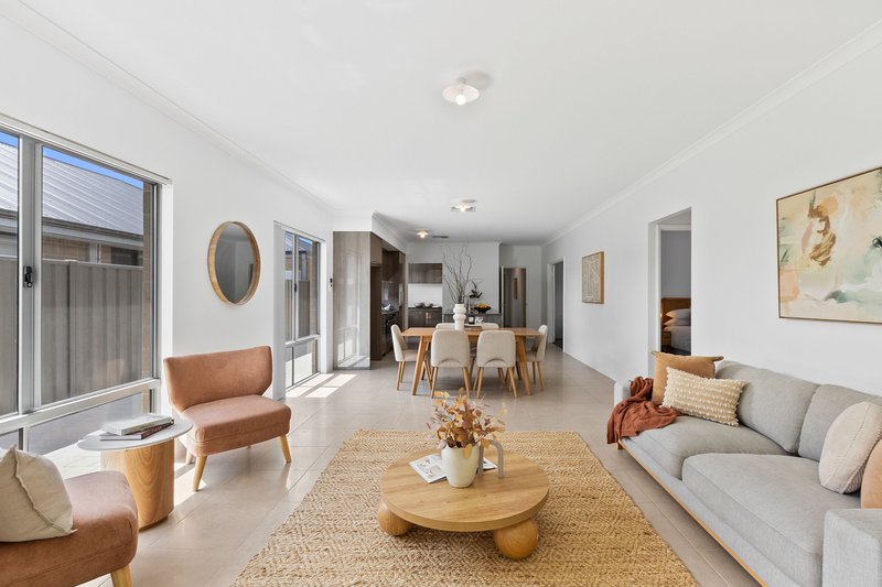 Photo - 37 Forever Boulevard, Banksia Grove WA 6031 - Image 1