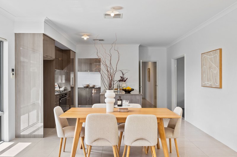 Photo - 37 Forever Boulevard, Banksia Grove WA 6031 - Image 10