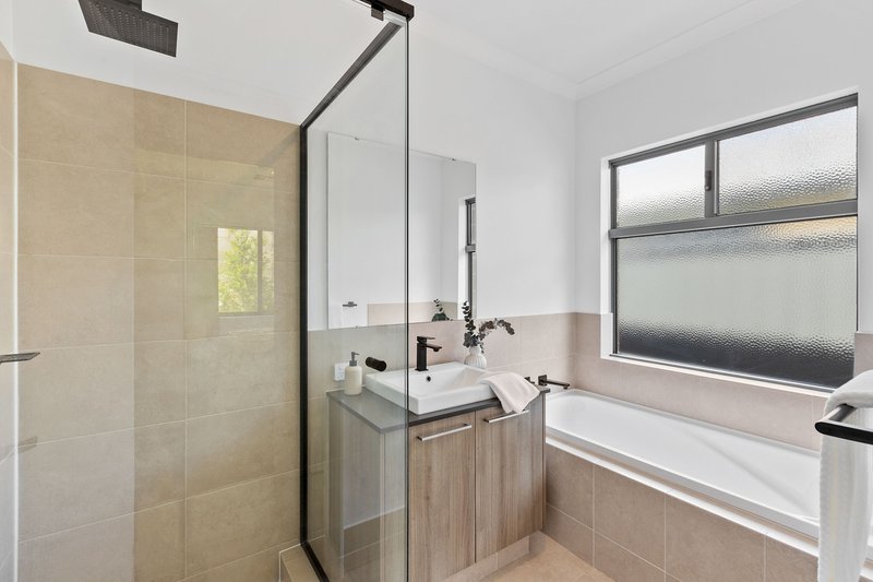 Photo - 37 Forever Boulevard, Banksia Grove WA 6031 - Image 19