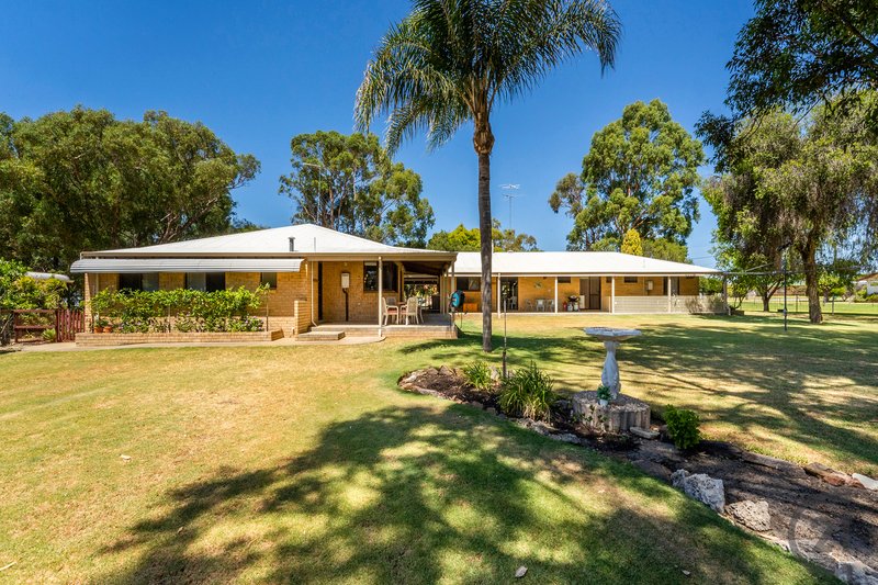 Photo - 37 Forrest Street, Pinjarra WA 6208 - Image 9