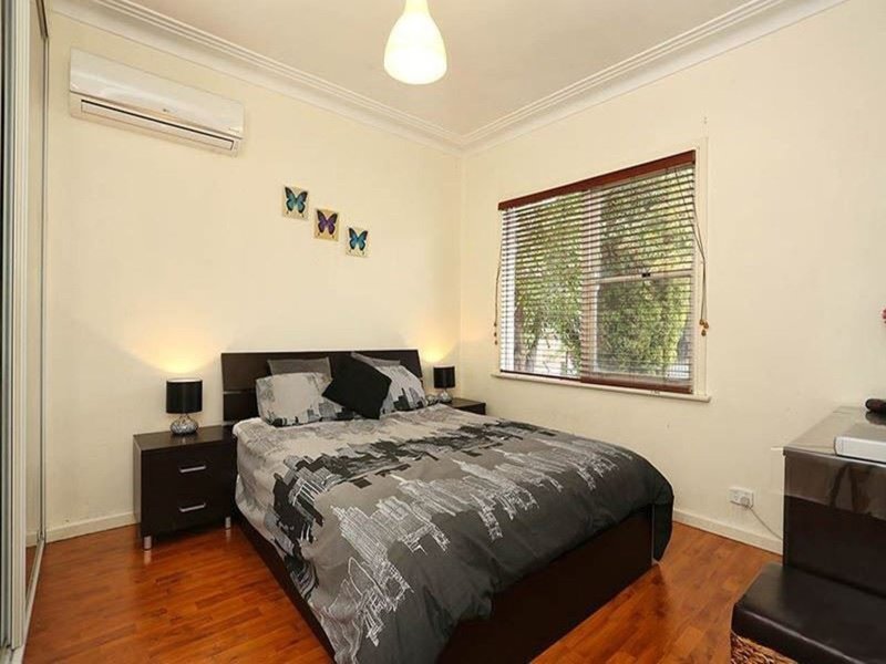 Photo - 37 Freeman Street, Lalor Park NSW 2147 - Image 4