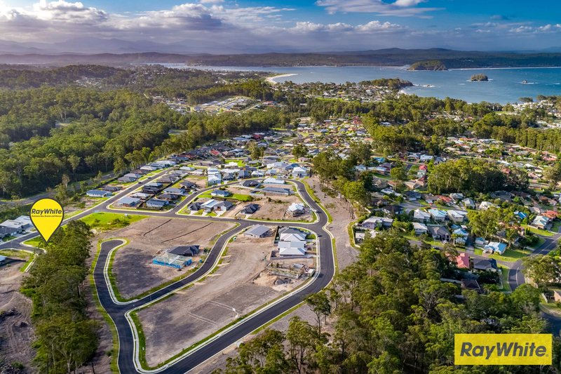 37 Freycinet Drive, Sunshine Bay NSW 2536