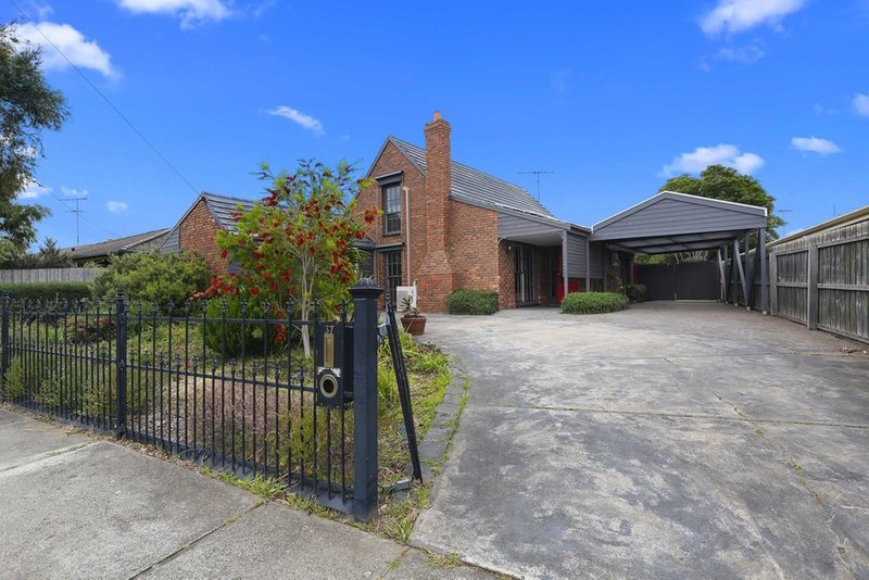 Photo - 37 Fryers Road, Highton VIC 3216 - Image 16