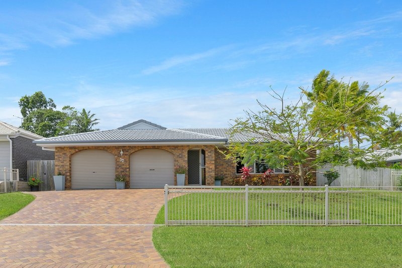 37 Gardenia Drive, Birkdale QLD 4159