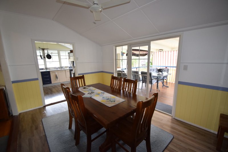 Photo - 37 Gardner Street, Toogoolawah QLD 4313 - Image 20