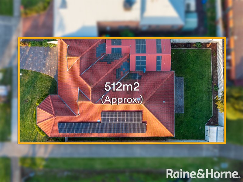 Photo - 37 Gatehouse Parade, Cranbourne East VIC 3977 - Image 15