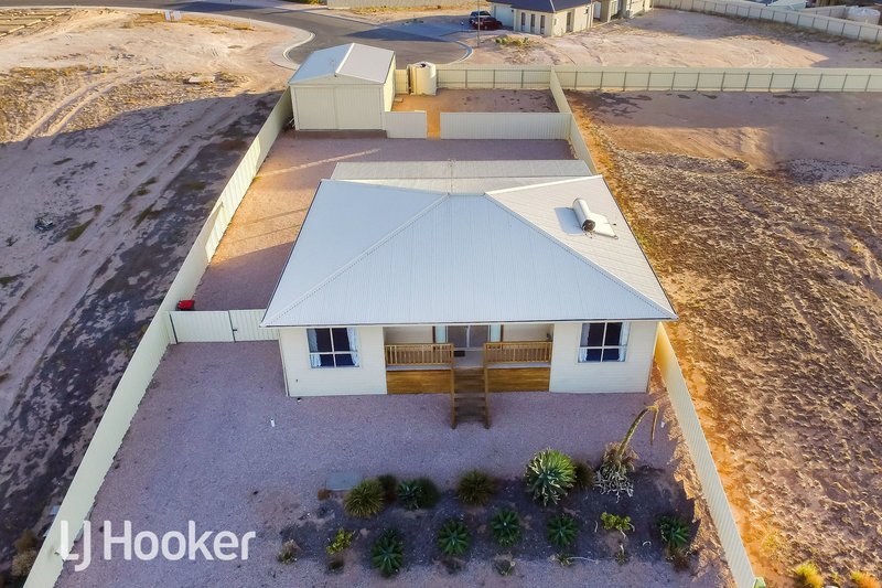 Photo - 37 Gill Street, Moonta Bay SA 5558 - Image 3